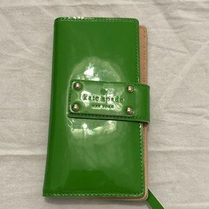 Kate Spade Green patent leather wallet